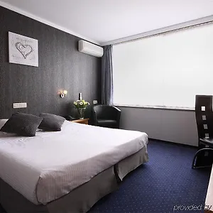 Leonardo City Center 3* Charleroi